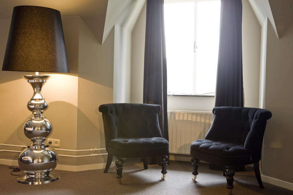 Kasteel De Hooge Vuursche Hotel Baarn Room photo